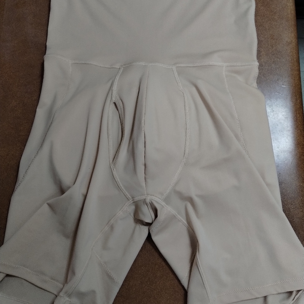 Skin suit